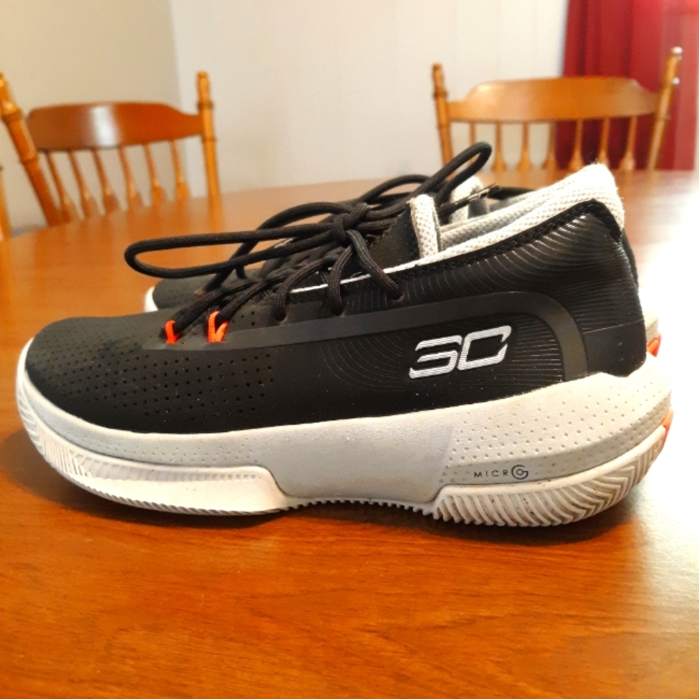 Under Armour Steph Curry Youth 4.5